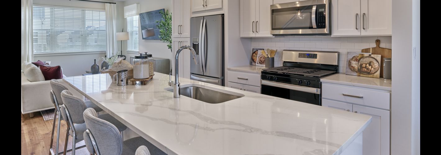 Summerhill : Solid surface quartz countertops