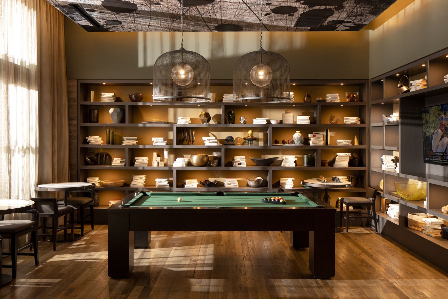 The Frasier : Stately Lobby Lounge with an abundant library and classic billiards table
