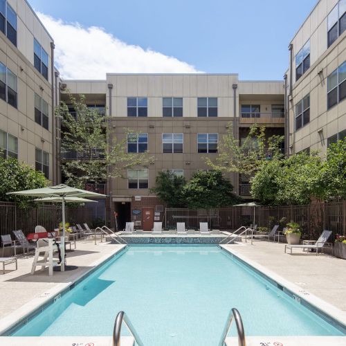 Sunbathe on the pool sundeck