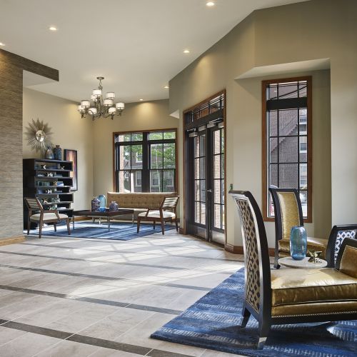 Chestnut Square Main Entrance Lobby 