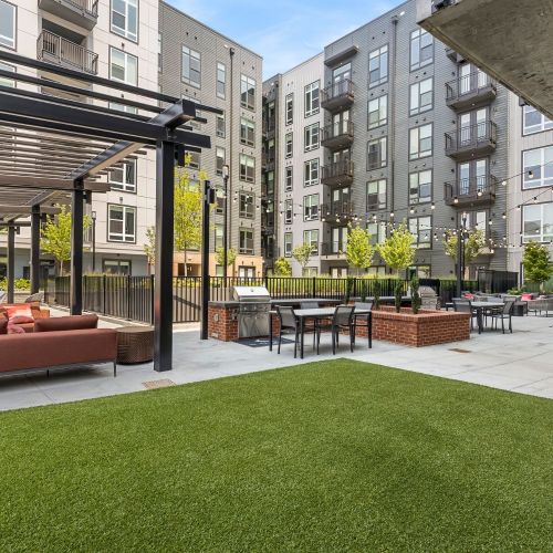 Swimming Pool Courtyard