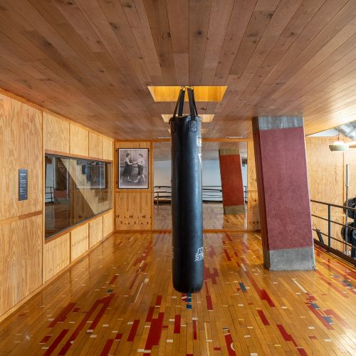 Stay motivated and active in our modern fitness room.