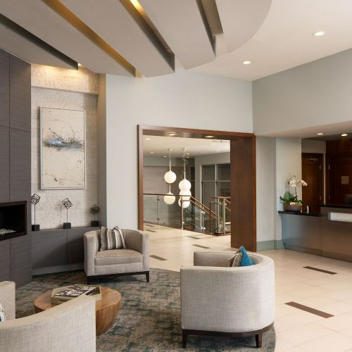 Enjoy our beautiful lobby equipped with 24 hour concierge service.