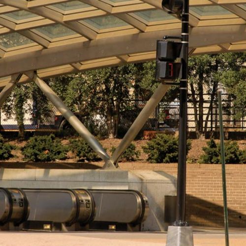 With easy access to the Navy Yard metro station, 909 is perfect for your commute.