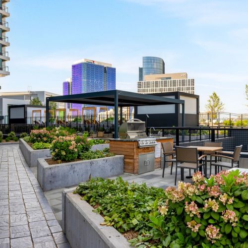 On-site grilling stations make for an excellent barbeque 