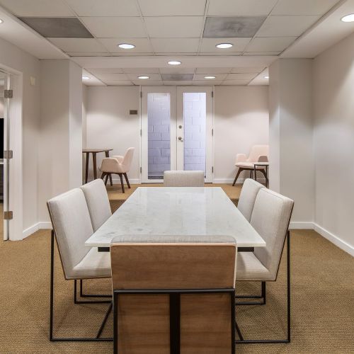 Enjoy your time at one of our seating areas in the clubroom with family and friends. 