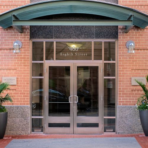 Welcome to your perfect home in the Nation's Capital. 