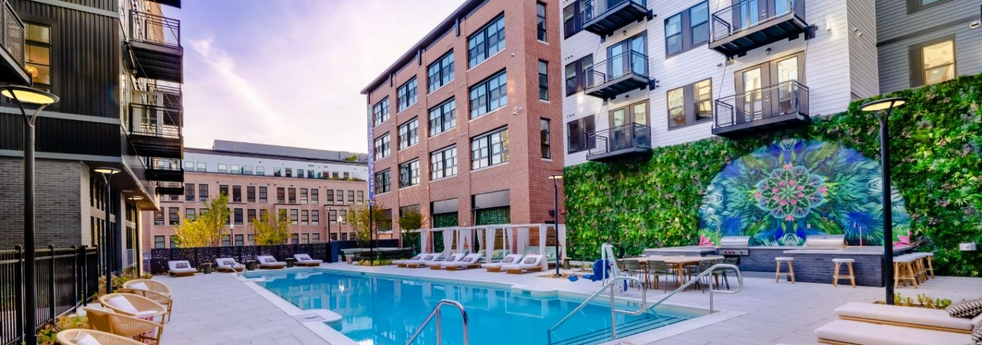 Beckert’s Park : Glistening Pool