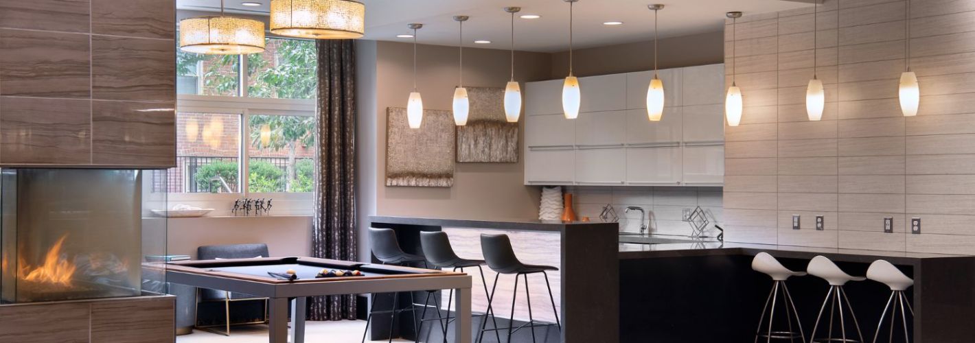 Union on Queen : Enjoy the communal kitchen for an event or gathering with friends and family.