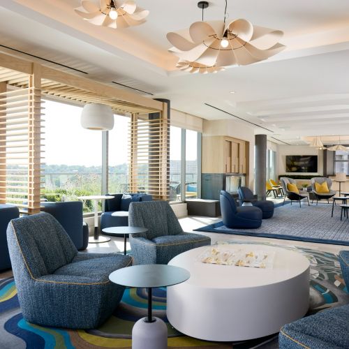 Great collaborative or entertainment space