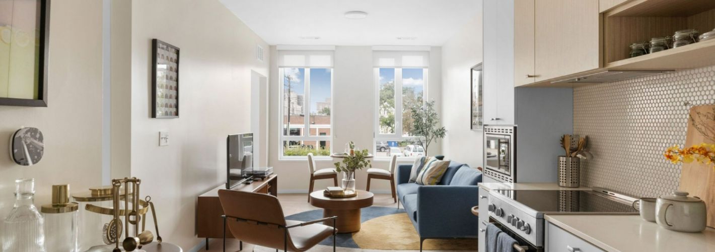 Center & Stone : KitchenLiving