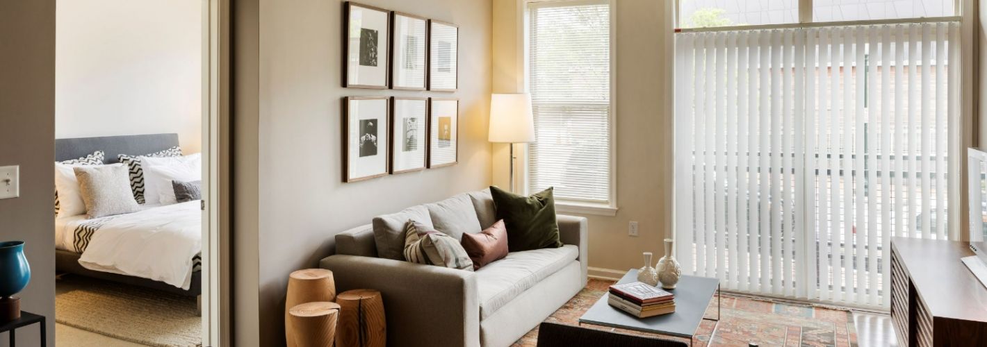 The Citron : Living Room