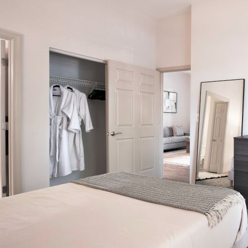 Rest, recharge and dream in our guest suite 	