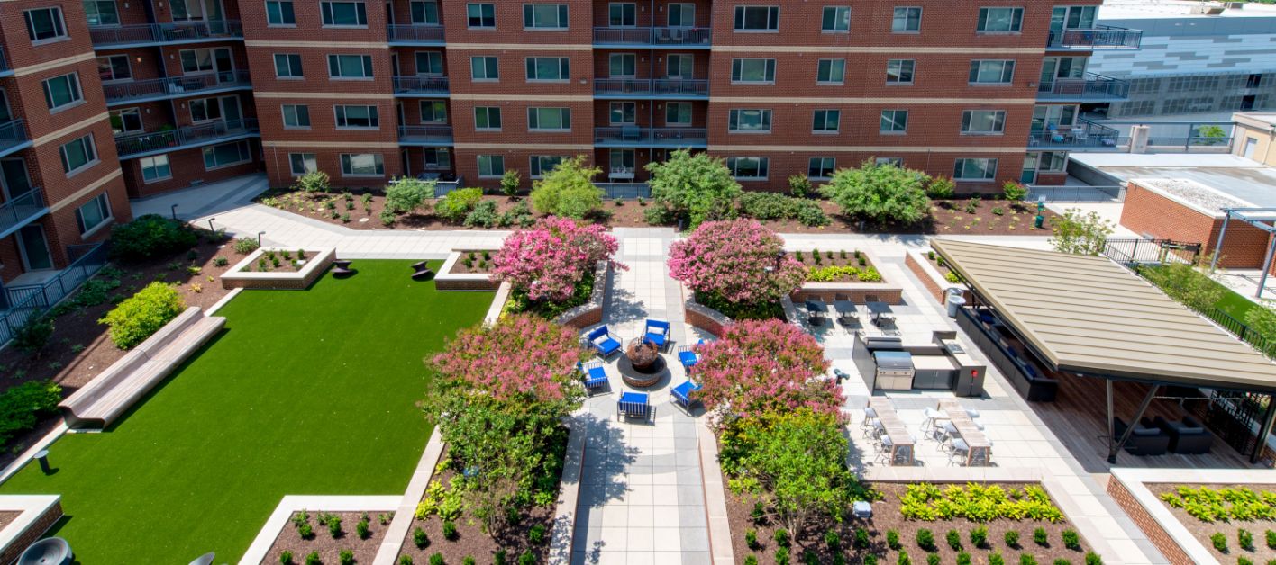 Vantage Mosaic Apartment Gallery Falls Church VA Bozzuto