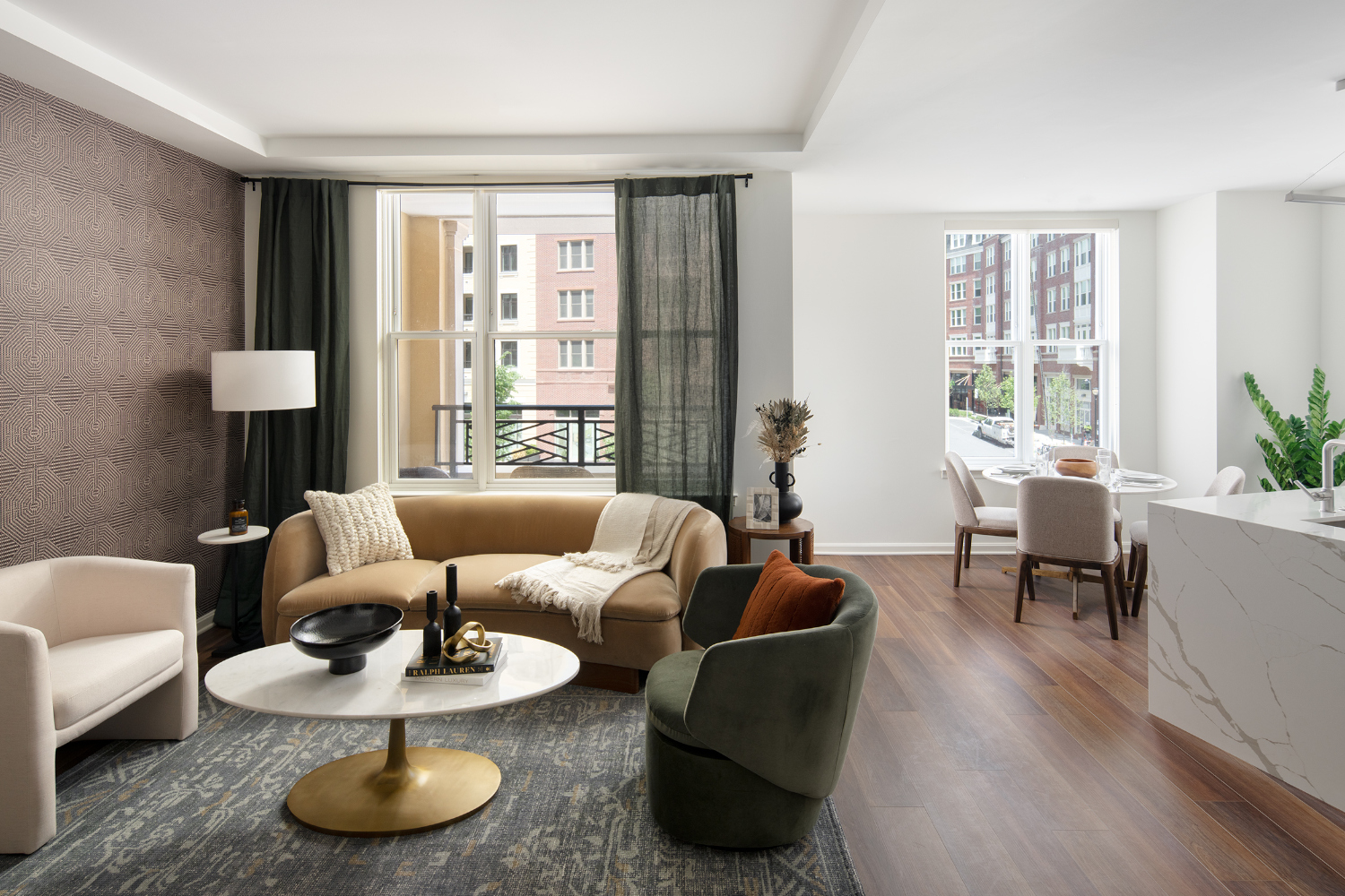 Chevy Chase Lake : Expansive floorplans offer modular options in your home