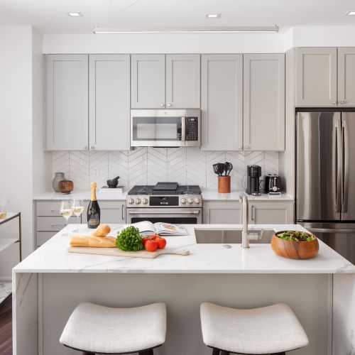 Chevy Chase Lake : Large Kitchens with islands for plenty of space when cooking