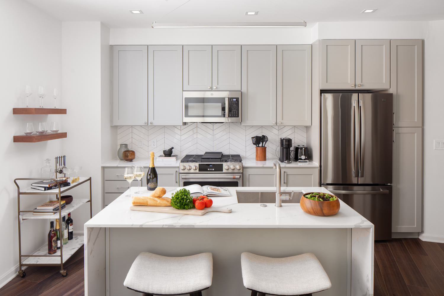 Chevy Chase Lake : Large Kitchens with islands for plenty of space when cooking