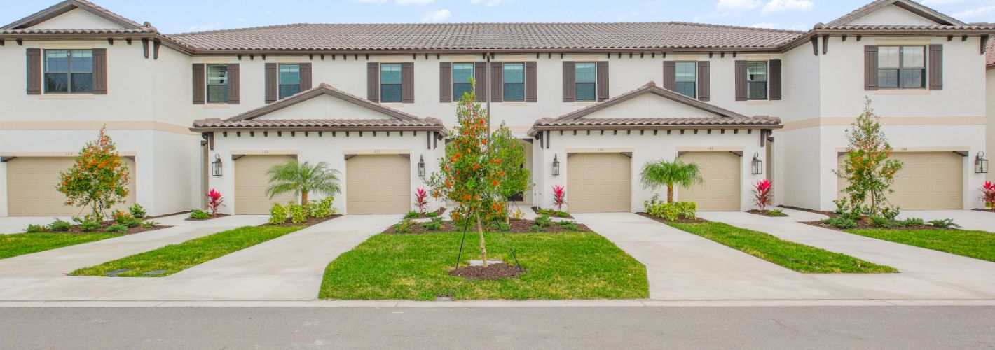 Fiore Townhomes : The definition of vibrant living with ease.	