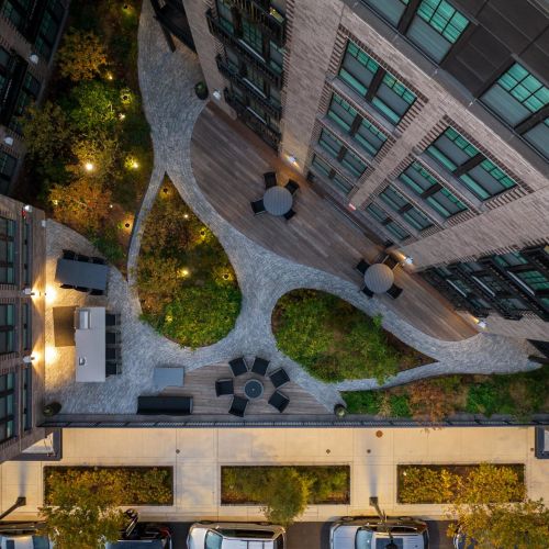 250 Mission outdoor terrace	