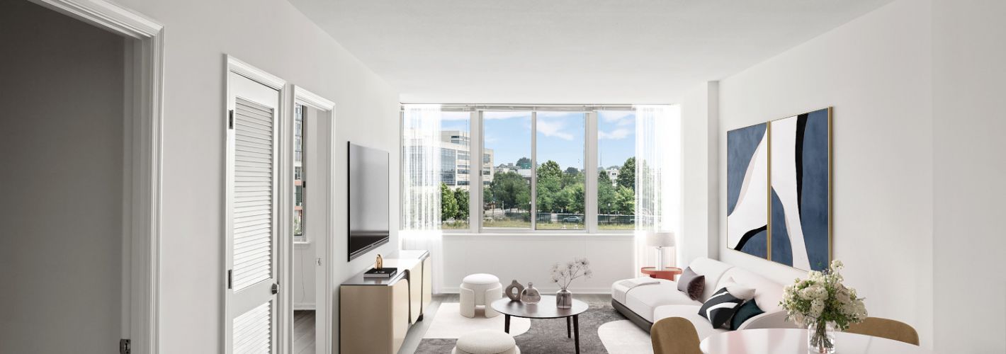 909 : Sunlit floorplans bring joy into your home 