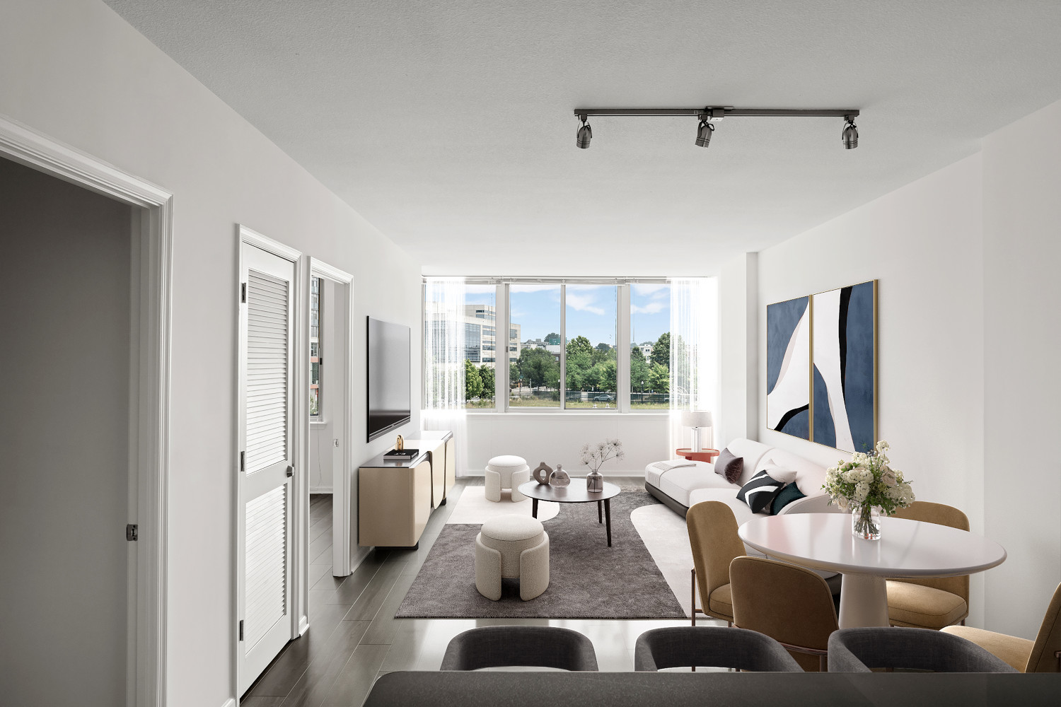 909 : Sunlit floorplans bring joy into your home 