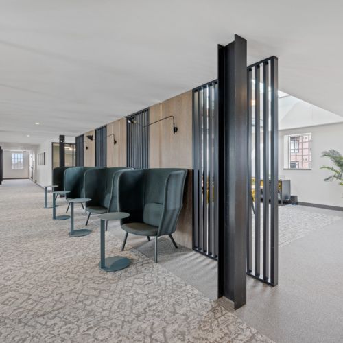 CoworkingConferenceRoom