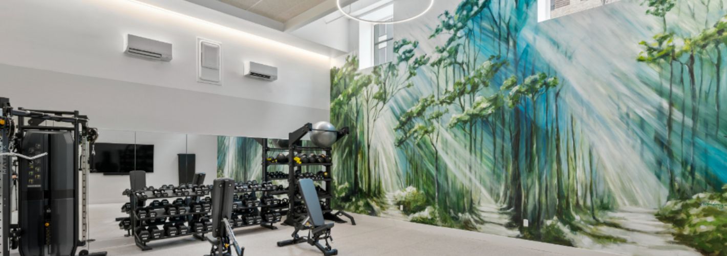 Center & Stone : Fitness, fueled by state of the art equipement and inspiring artistery	