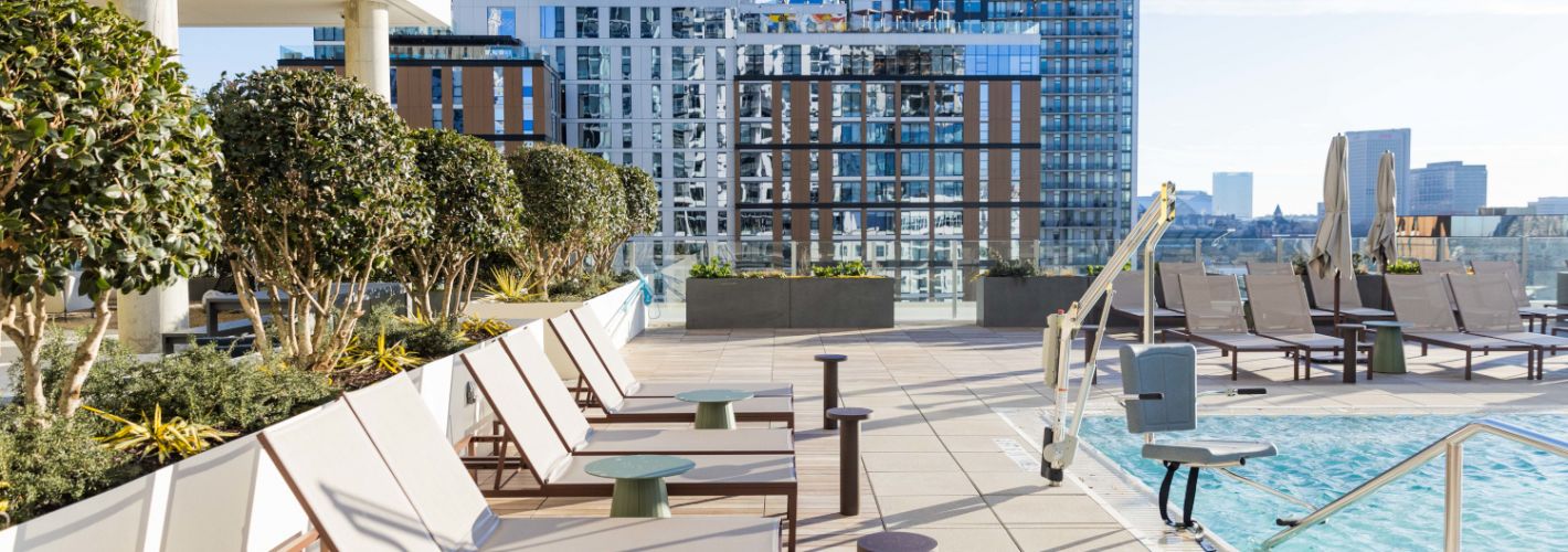 Sora at Spring Quarter : Pool Deck	