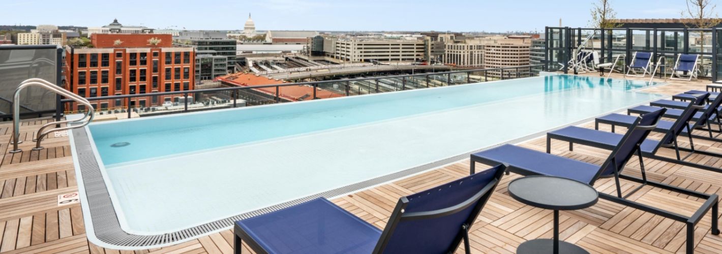 Union Place : Pool