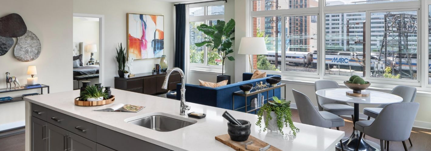 Union Place : Kitchen and living room