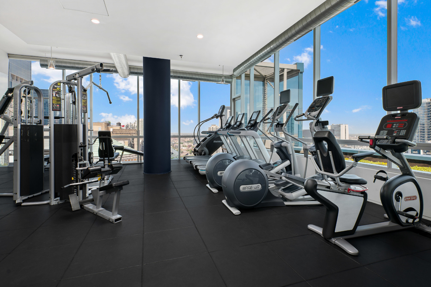 Env Chicago : Take your workout to new heights with our top-of-the-line cardio equipment.	
