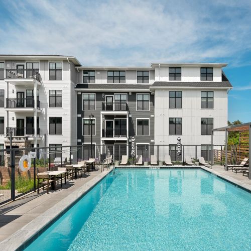 Rowen at The Pinehills : Pool