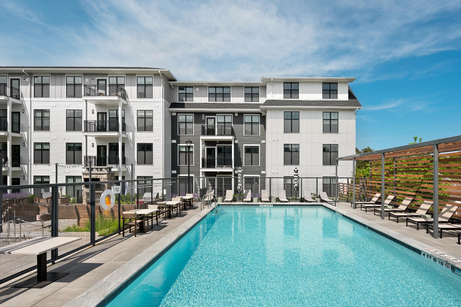 Rowen at The Pinehills : Pool