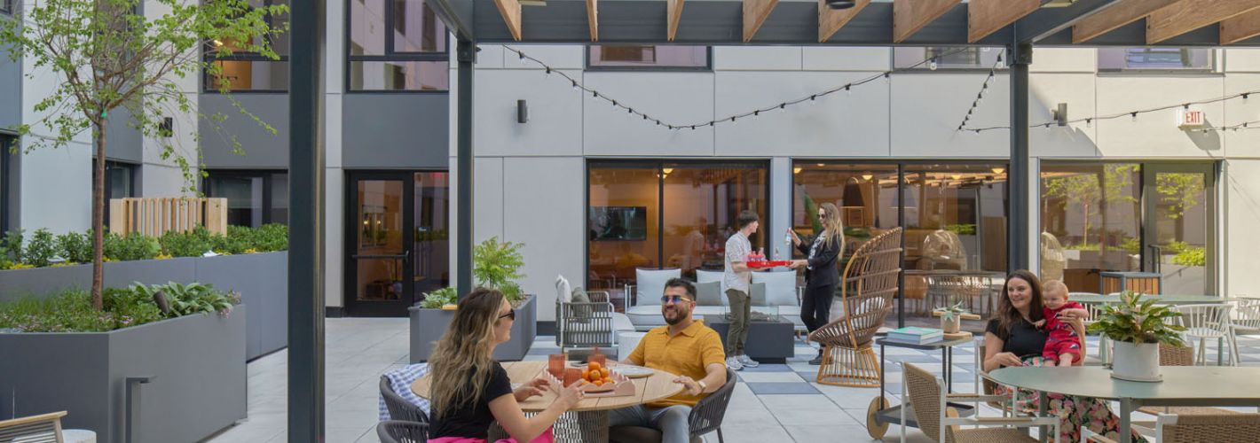Spend time family and friends in the outdoor terrace	
