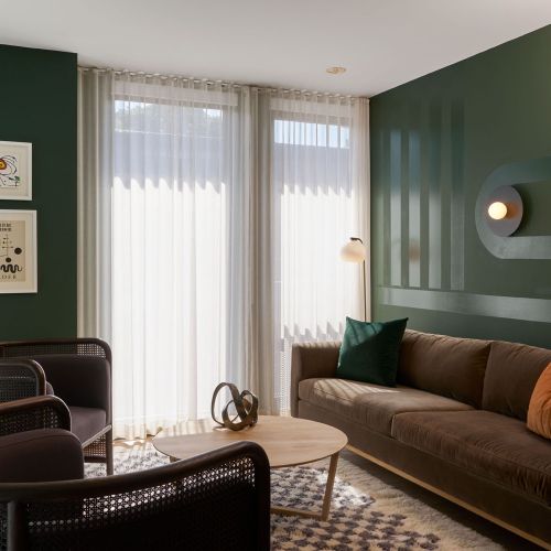 Colaborate in the open coworking spaces	