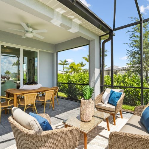 Patio and covered lanais