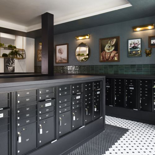 Reynard-Luxury-Mail-Room-in-Washington-D.C.-Metro	