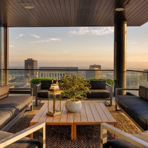 Penthouse lounge deck	
