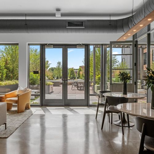 Dine or gather at our stylish table seating in the resident lounge, ideal for casual meals and meetings.