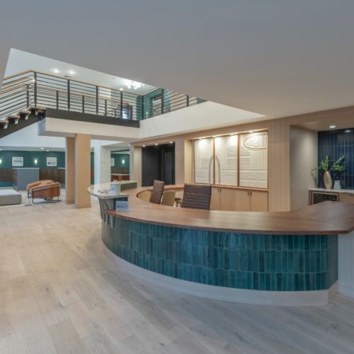 Front desk/ Concierge