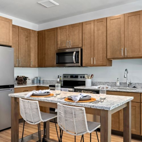 Kitchens with elegant finishes and stainless steel appliances outfit your home