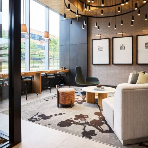 Welcome home to Skymark.