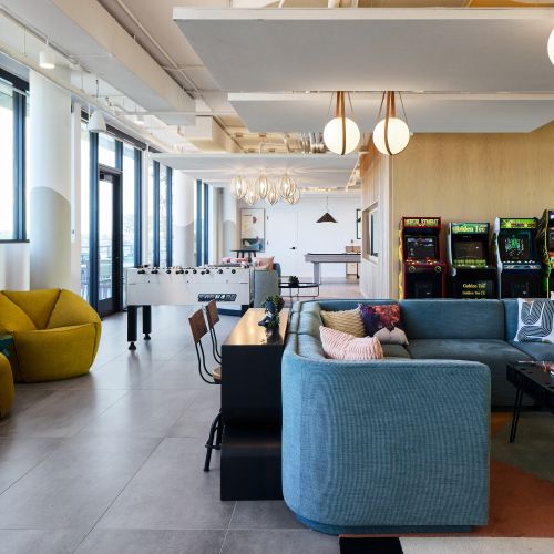 Large rooftop space offing plenty of entertainment for you and your guests