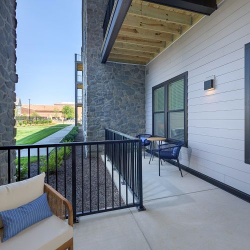 Atlee Square private patio