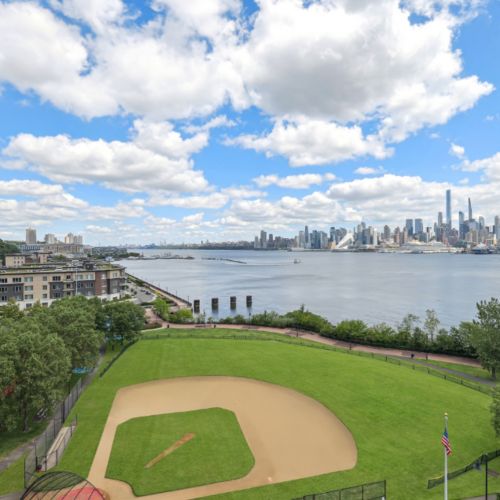 Weehawken Waterfront Park	