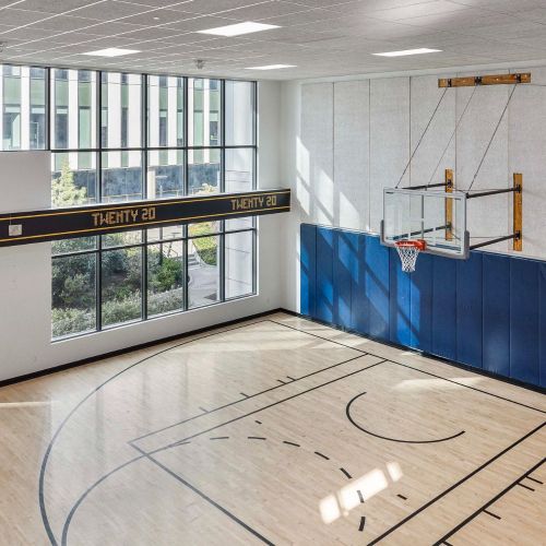 Fitness basketball court view, first angle.