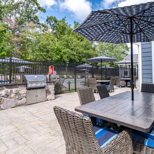Courtyard with grilling and dining area