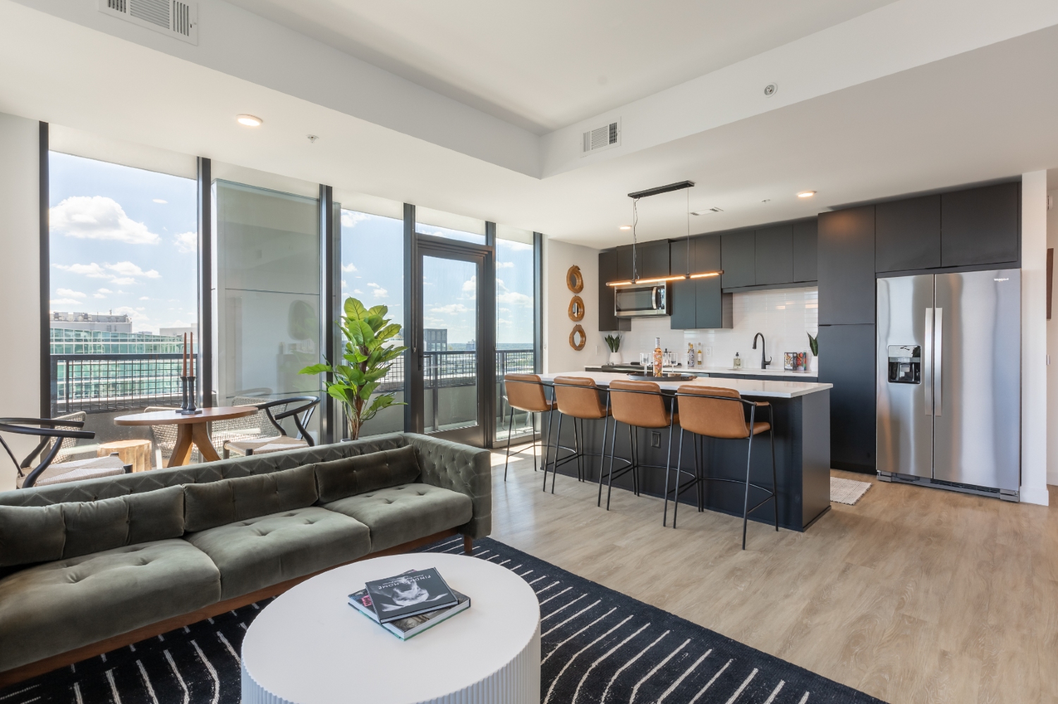 Open concept living room and kitchen	