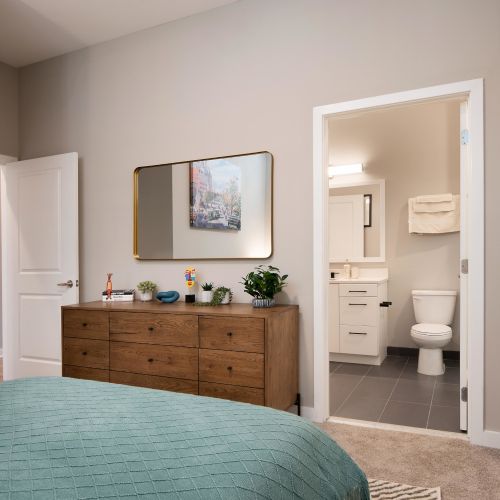 Bedroom with bathroom	