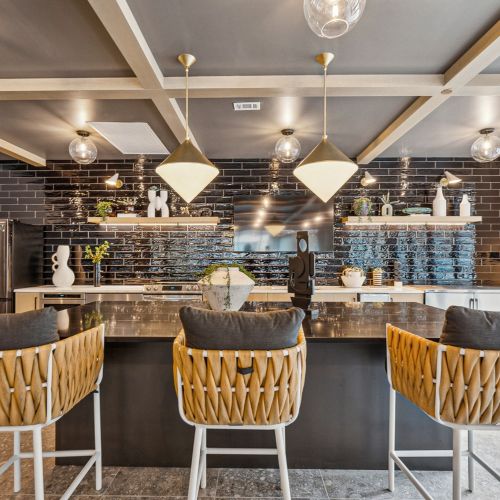 Modern decor, and a warm, welcoming ambiance